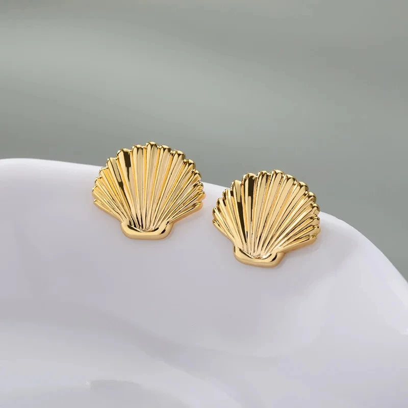 Golden Starfish Shell Studs